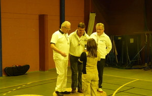 50a35468ba74f_concours tir a l'arc Pleslin-10 et 11 nov 2012 055.JPG